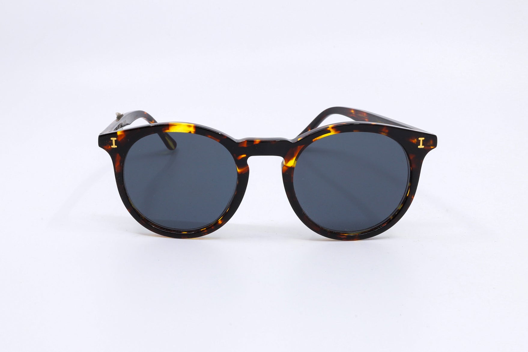 illesteva Sterling Sunglasses