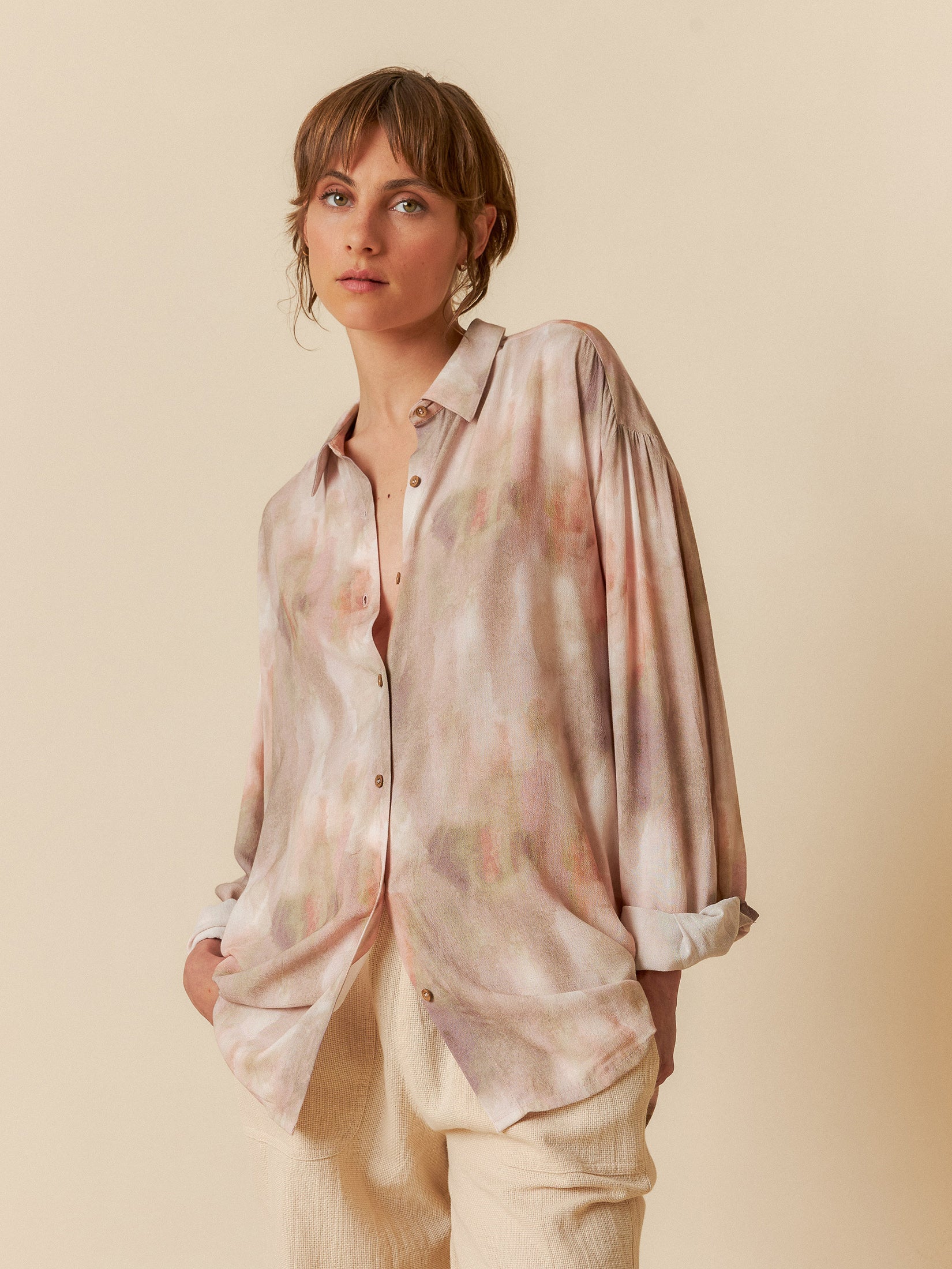 Indi & Cold - OVERSIZE BOYFRIEND SHIRT